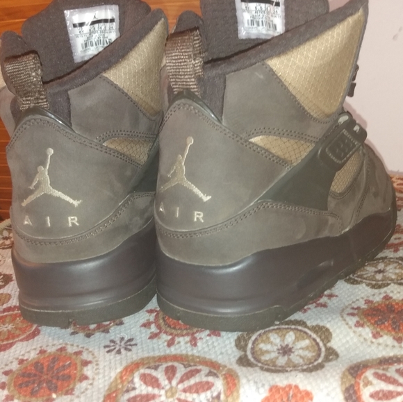 JORDAN FLIGHT 45s size 6y - Picture 4 of 8